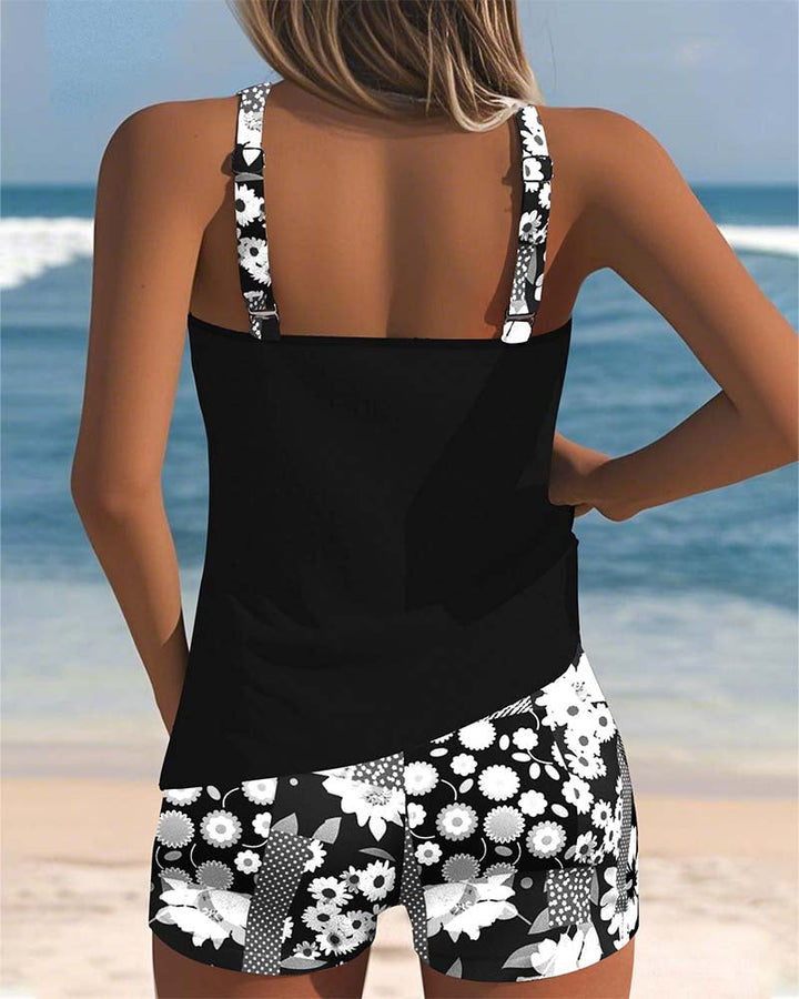 Luna Fashionable Swimsuit Set