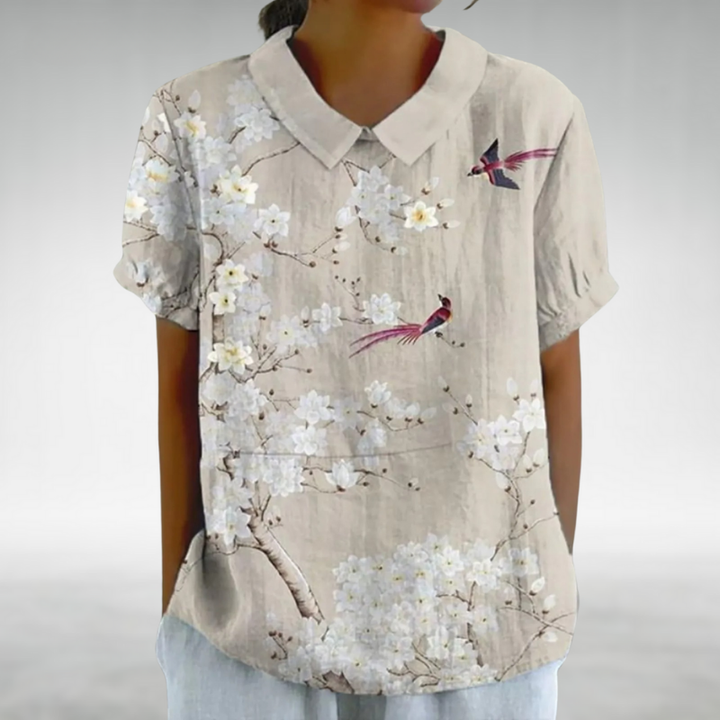 Danaya Vintage floral blouse