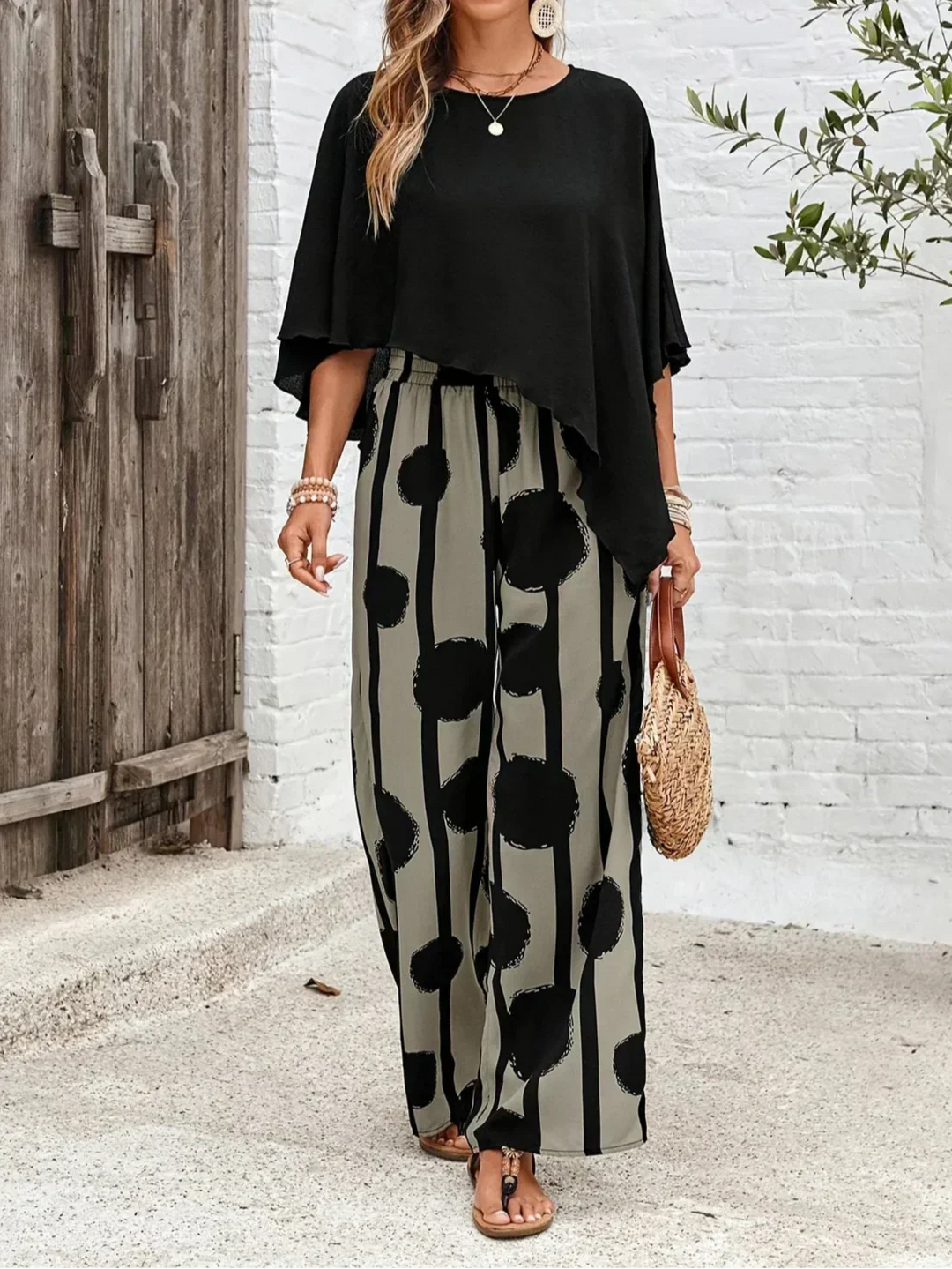 Cleope Comfortable Elastic Waist Two-Piece Set