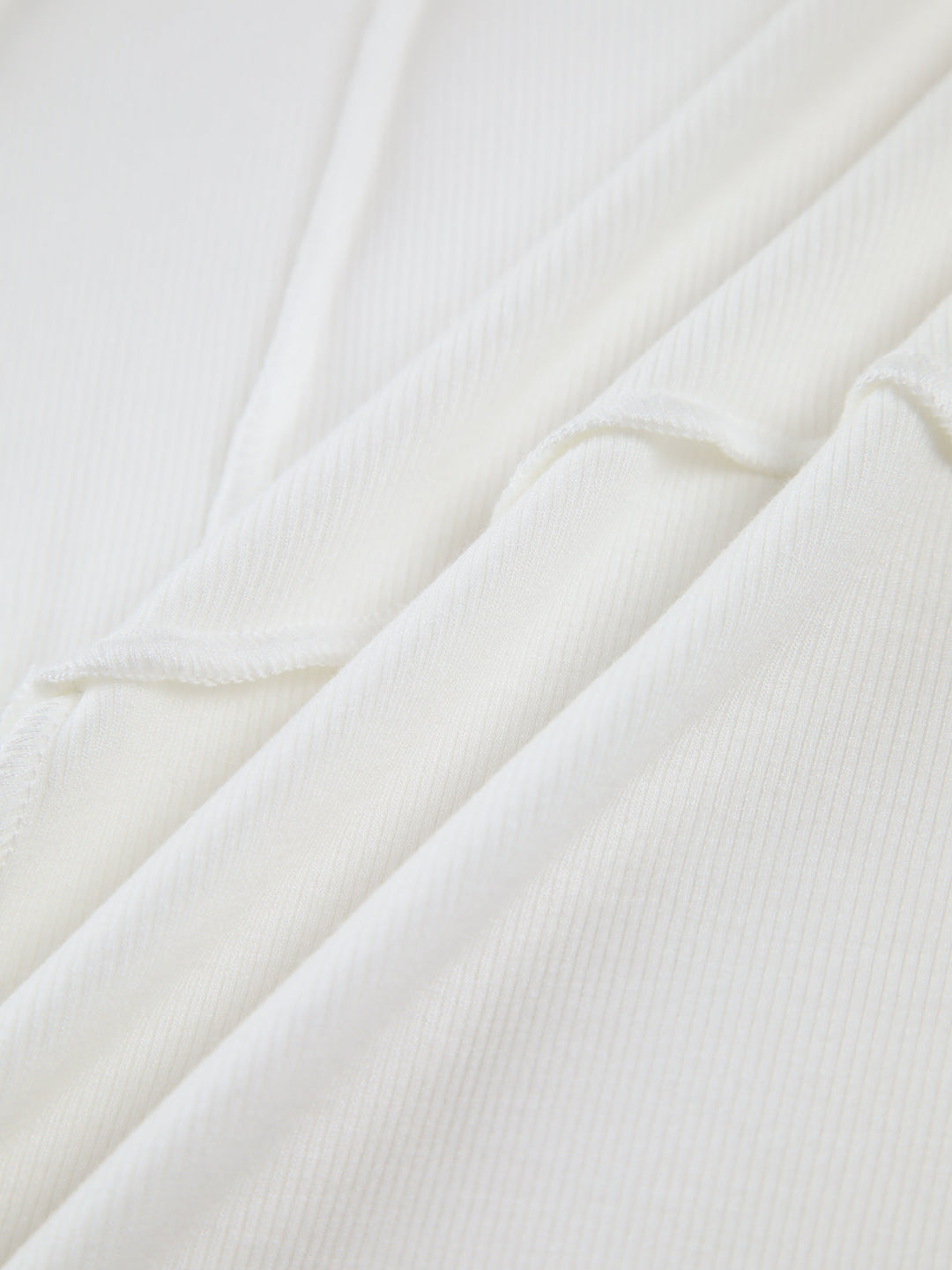 Isla Basic Piping Long Sleeve Top