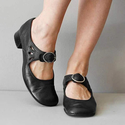 Lizzy Luxe Leather Sandals