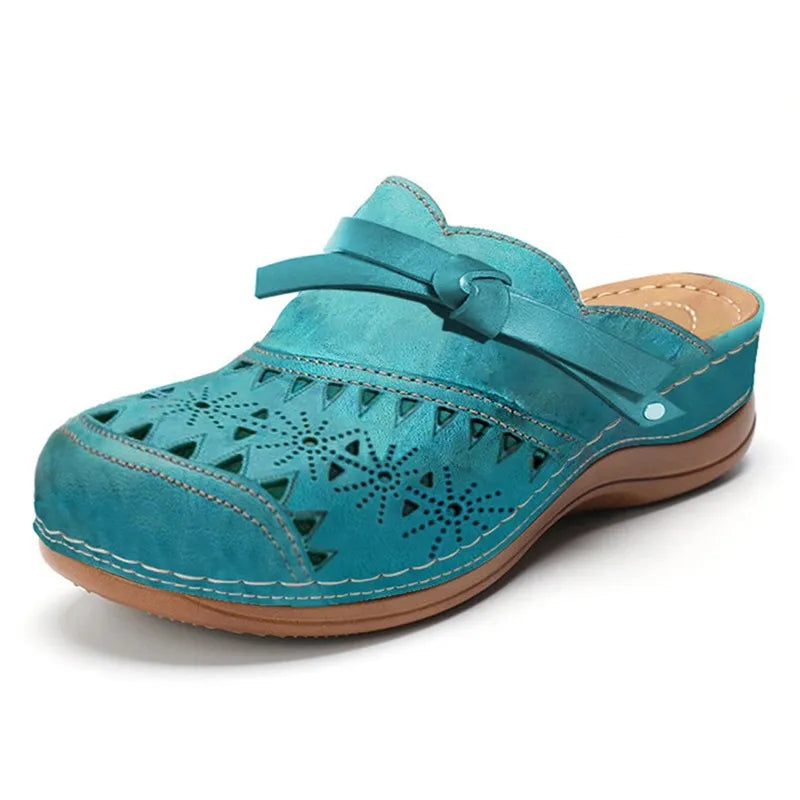 Lya CloudWalk Orthopaedic Comfort Clogs