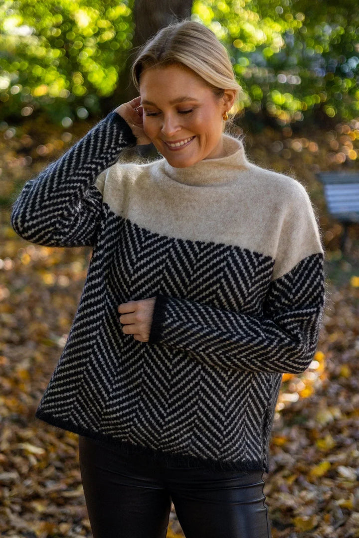 ADELIE premium knit turtleneck