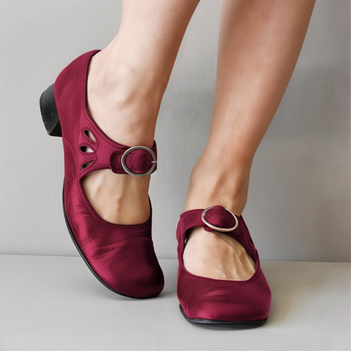 Lizzy Luxe Leather Sandals